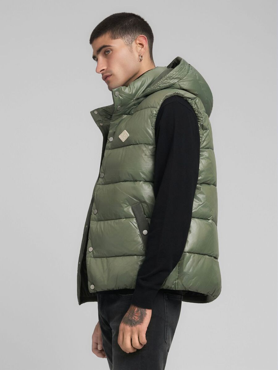 リサイクルポリキルティングフーディーベスト 詳細画像 アーミーグリーン 4